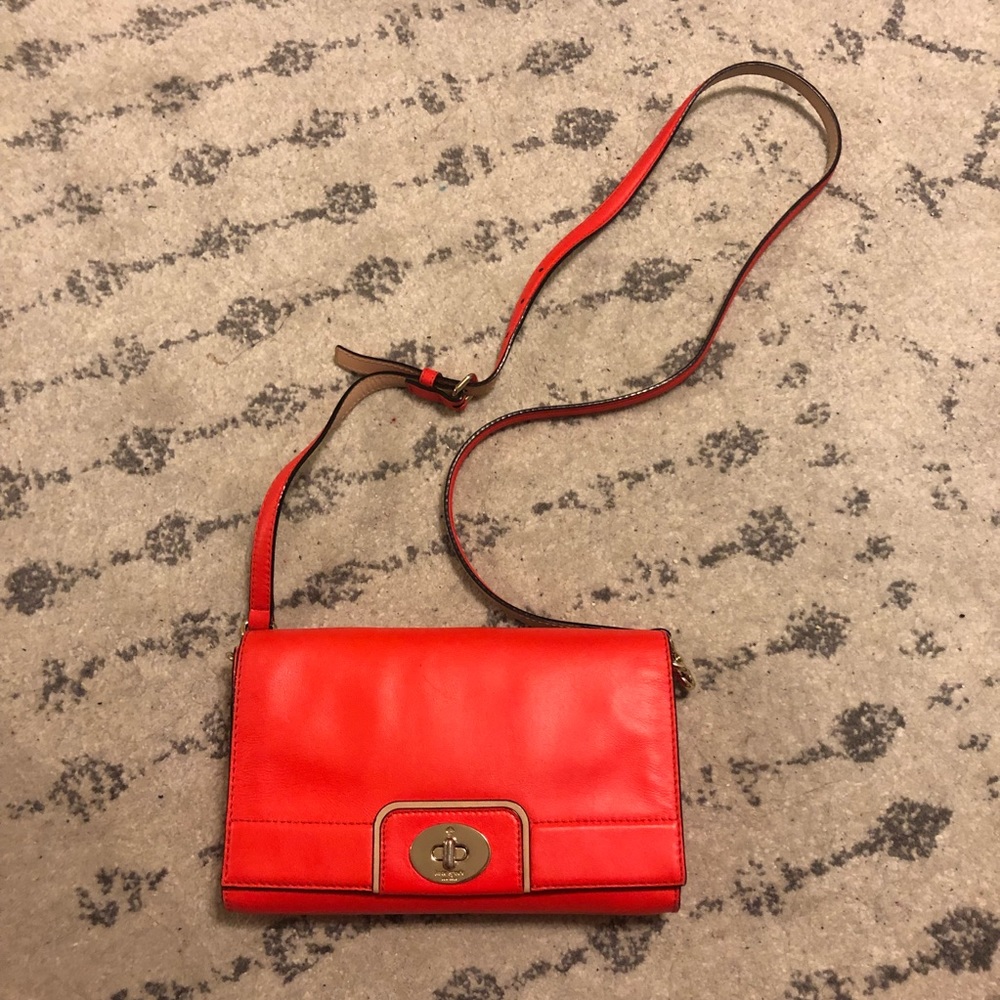 🔥✨ SALE | Orange-Red Kate Spade Crossbody Bag